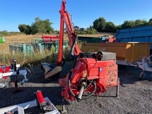 Épareuse Kuhn 4844P