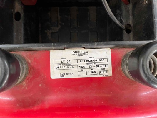 Tondeuse autoportée Jonsered LT16A