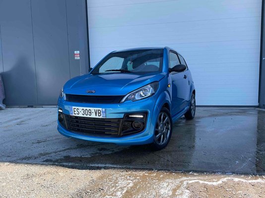 Voiture sans permis - JS50L