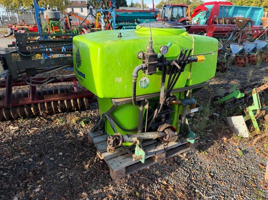 Pulvérisateur porté Tecnoma Primatec 800L