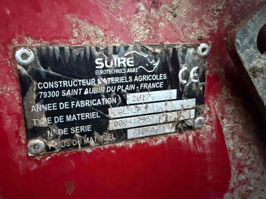 Dérouleuse de balle Suire dalm-p