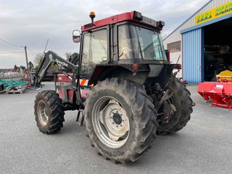 Tracteur agricole Case IH 845 xl plus - 4