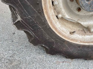 Tracteur agricole Case IH 845 xl plus - 9