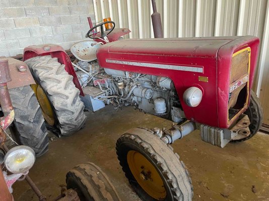 Tracteur agricole Ursus C360