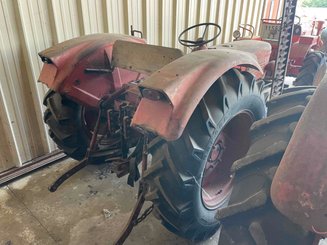 Tracteur agricole Güldner 157 - 1