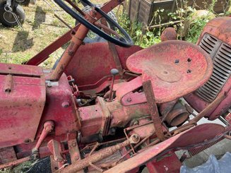 Tracteur agricole Massey Ferguson PONY - 1