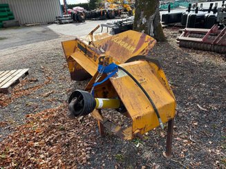 Cureuse de fossés Agram D2400 - 4