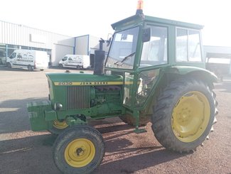 Tracteur agricole John Deere 2030 - 1