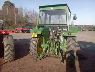 Tracteur agricole John Deere 2030 - 2