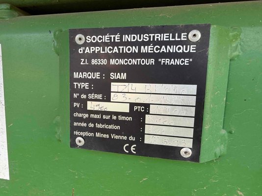 Benne agricole Gyrax BMX14