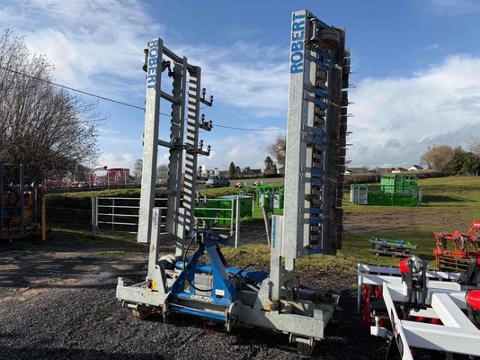 Herse de prairie Robert DBS 720