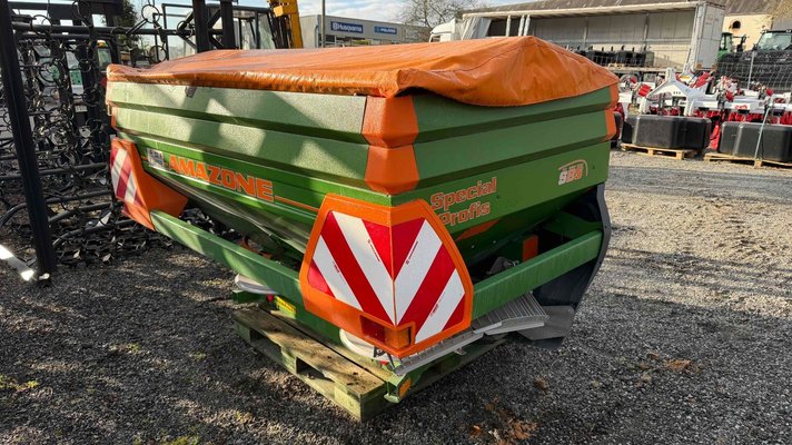 Distributeur d'engrais - ZAM PROFIS 2001