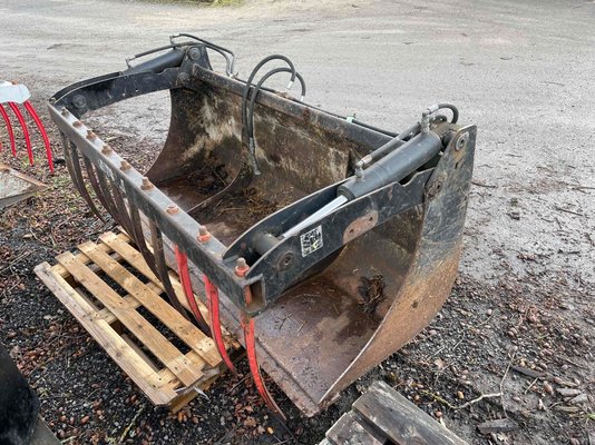 Godet multi-services - MULTIBENNE 190