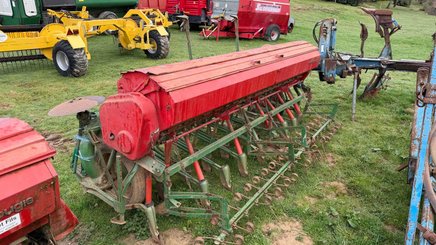 Semoir à grains Nodet 19 rangs - 4