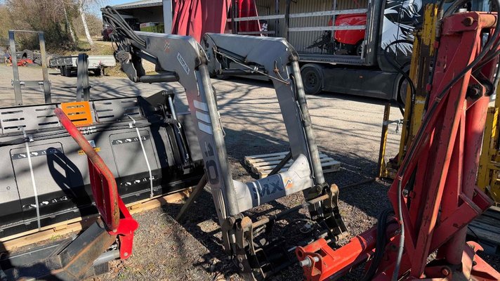 Chargeur frontal Mailleux MX T10